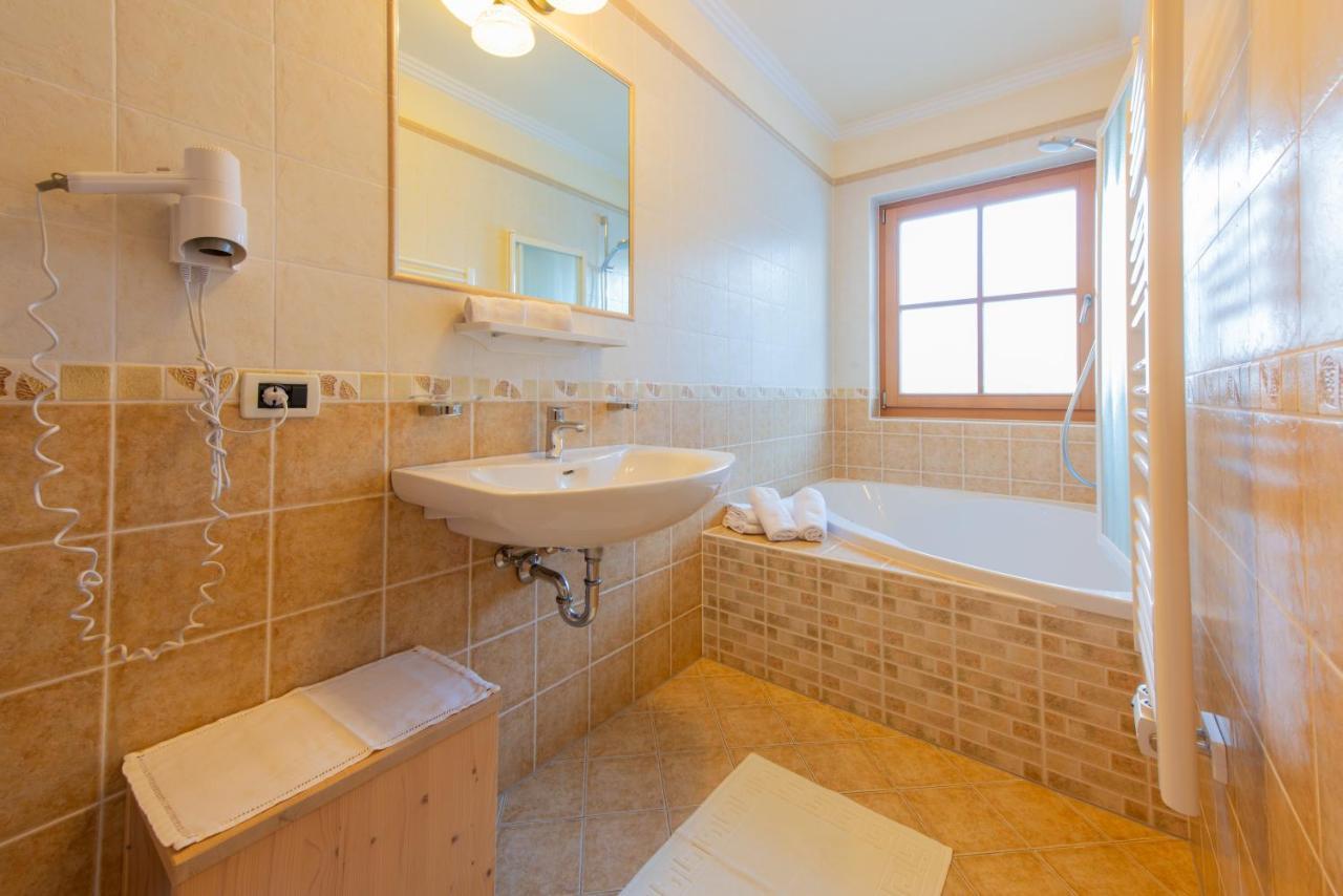 Apartments Ciasa Costisela San Vigilio Di Marebbe Zewnętrze zdjęcie